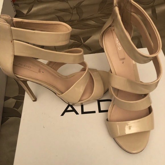 ALDO HEELS - Picture 3 of 6